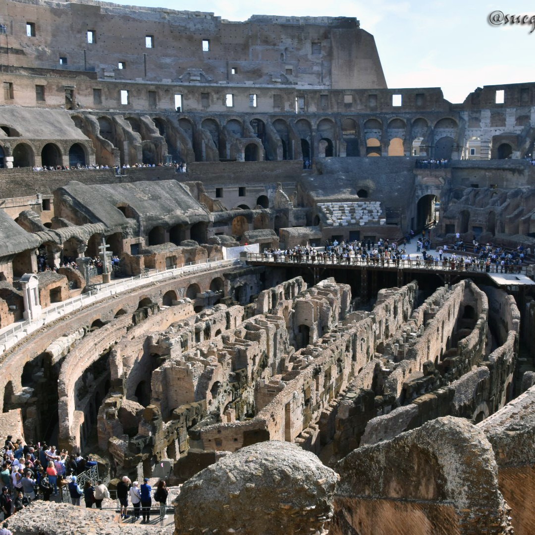 Interno del Colosseo, Roma